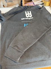 Hoka Gray Sweatshirt Hoodie Unisex M Weekend Warriors Walking Running Athleisure