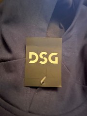 DSG Hoodie!! Nice and Comfy -Zipper Pocket! Small size.