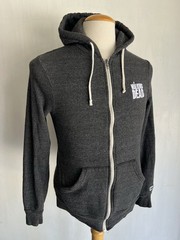 THE WALKING DEAD (2017) Official AMC TV Show CAST & FILM CREW Swag Hoodie Small