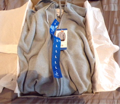 MODERN AMBITION – BRAND NEW MEN’S LARGE FULL ZIP HOODIE SWEATSHIRT, LIGHT BLUE