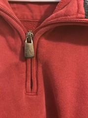 Men’s Deep Red Arrow 1/4 Zip Sweatshirt Size XXL