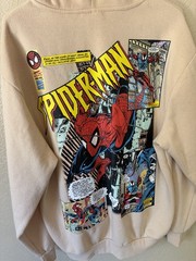 Marvel Men’s Beige Pullover Fleece Hoodie Spider-Man Graphic Pockets Size L
