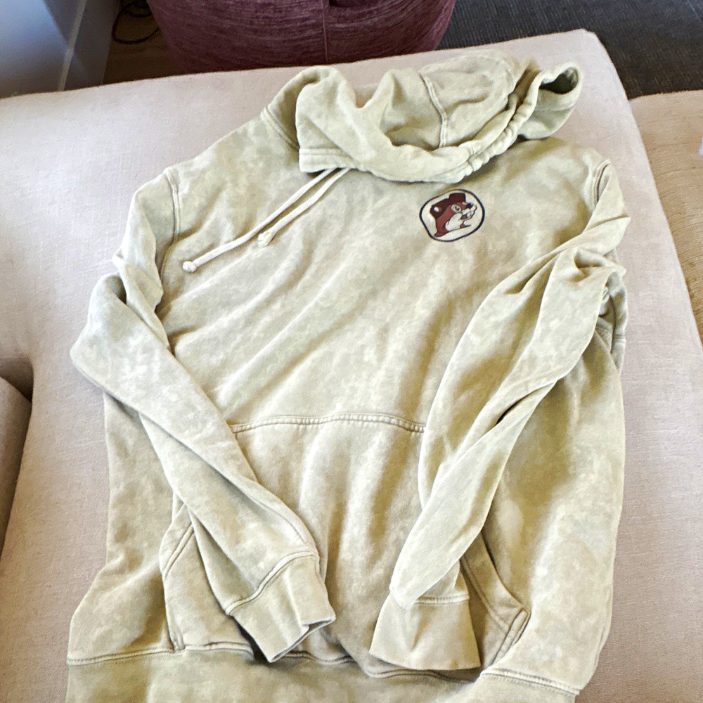 Buc-ee’s Men’s L Beige Fleece Pullover Hoodie Logo Graphic Print Pockets