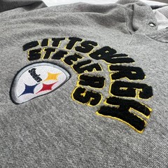 NFL Team Apparel STEELERS Football Hoodie Size XL Gray, Embroidered Puffy Logo