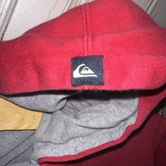 Vintage Y2K Quicksilver Embroidered Hoodie Sweatshirt Red Logo Boys Size XL