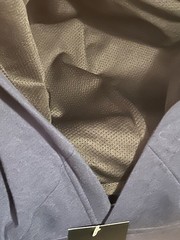 DSG Hoodie!! Nice and Comfy -Zipper Pocket! Small size.