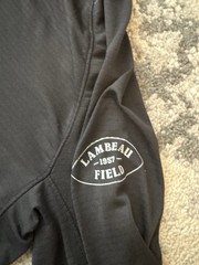 Lululemon License to Train LS Mens S Black Pullover Lambeau Field See Pics