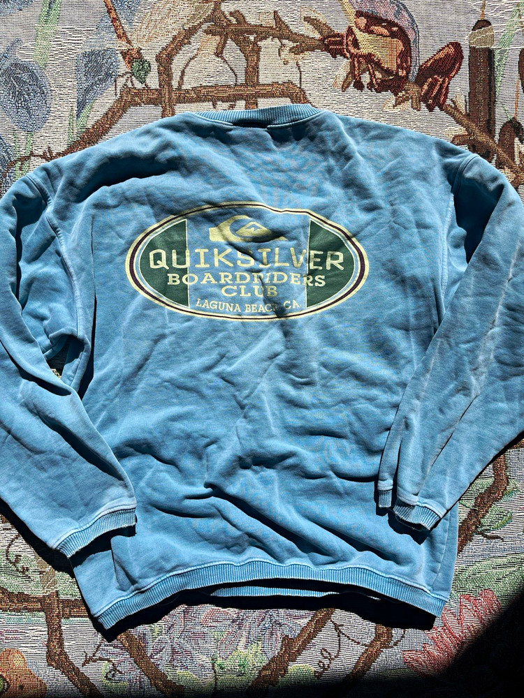 Vintage 90s Quiksilver Men’s Crew Neck surfwear made in USA