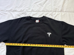 OFFICIAL Black Tesla Men’s Sweatshirt Logo Crewneck Size L BRAND NEW Unisex
