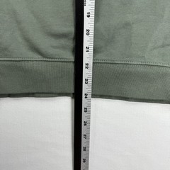 Yes Theory Seek Discomfort Pull Over Olive Green Mens Size Small Crew neck