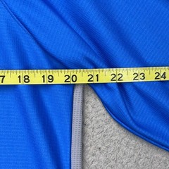 Under Armour 1/4 Zip Pullover Shirt Men M Blue All Season gear Loose Athletic