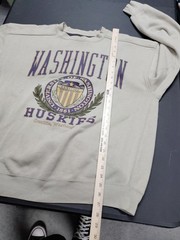 vtg uw huskiescrewneck Olive Green Light Wear Size L Collegiate A61