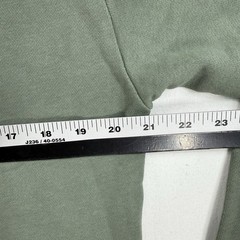 Yes Theory Seek Discomfort Pull Over Olive Green Mens Size Small Crew neck