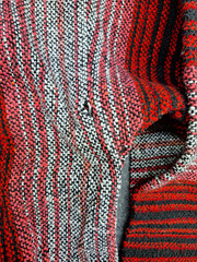 Molina Unisex Baja Surfer Red/Black/White Mexican Poncho Hoodie Size L 42/44