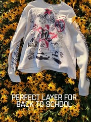 Men’s S Beige Waffle Knit Graphic Print Crewneck Pullover Sweatshirt