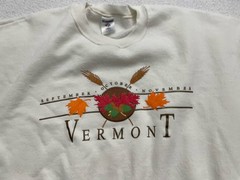 vintage vermont Sweatshirt Fall Foillage Theme Jerzees Adult XL B47