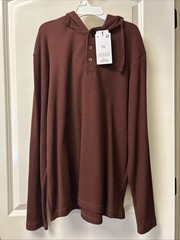 NWT Denim And Flowers, burgundy Hooded Three Button Thermal Knit