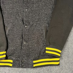 Batman Sweatshirt Men’s Medium Snap Button Closure Mock Neck Movie Promo EUC