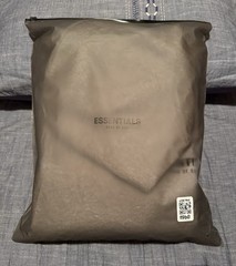 Essentials Fear Of God Dark Oatmeal SS22 NEW WITH TAGS SIZE L Dark Gray Color