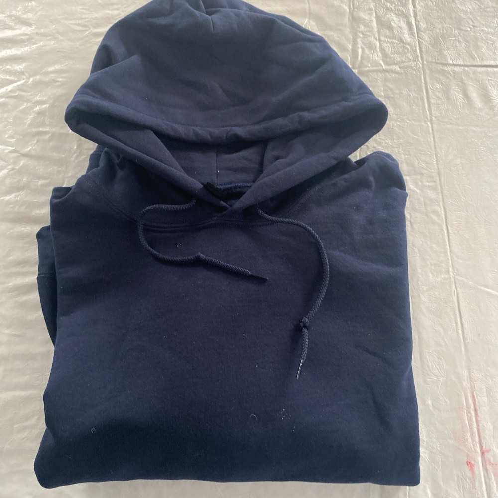Gildan Adult Heavy Blend Hooded Sweatshirt – G185. NWT BLUE