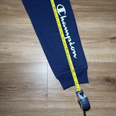 Champion Unisex Blue, Logo Sweats – Size Youth XXL 18/20