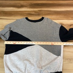 TOPMAN Mens Geometric Colorblock Sweatshirt Crewneck Pullover XXS